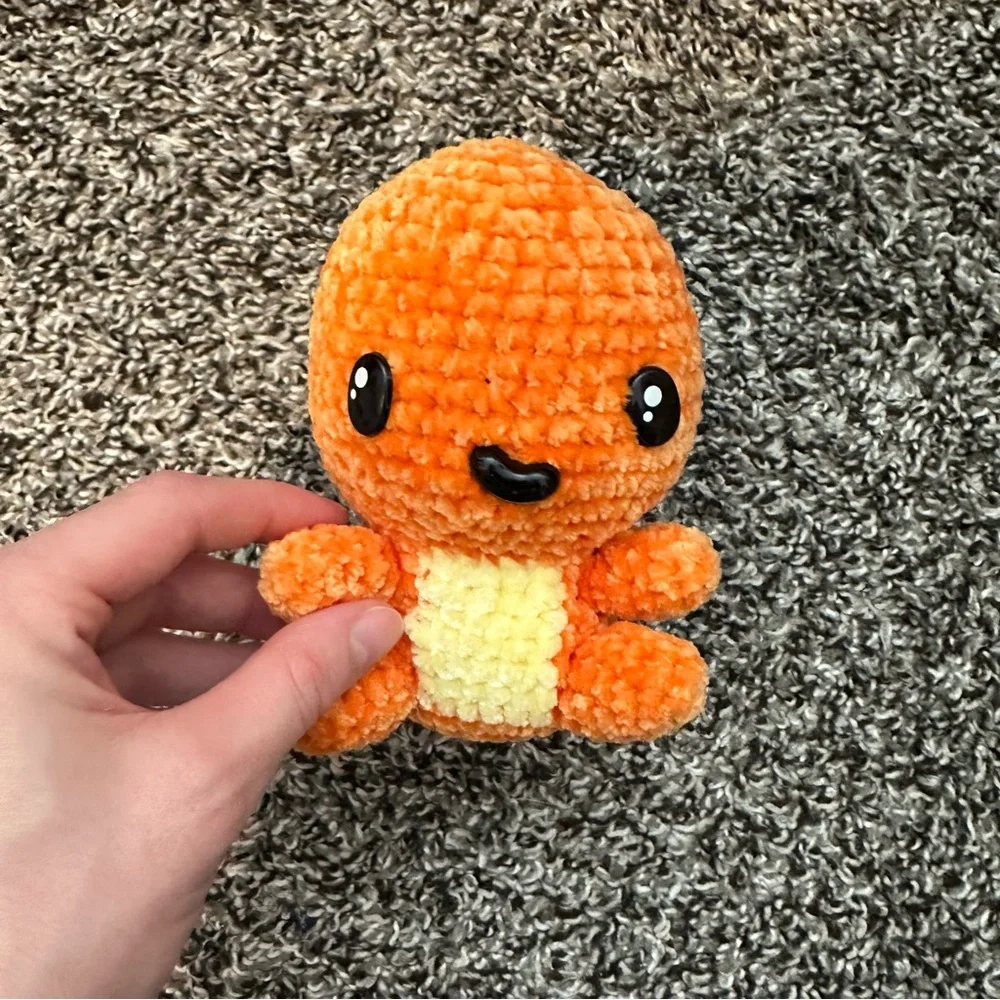Crochet Charmander Plush - Picture 1 of 4